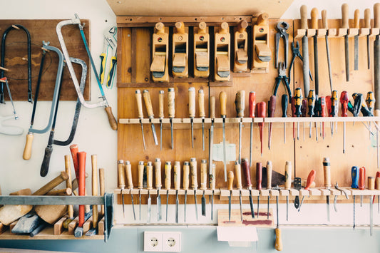 Choosing the Right Tools for Your Garage: A Comprehensive Guide